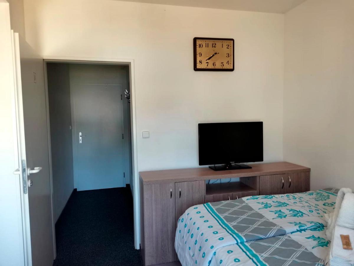 Hotel Styria Chvalovice  Dış mekan fotoğraf